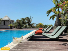 Villas - Beach House